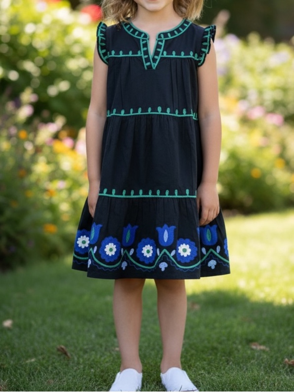 Roller Rabbit Cotton Black Embroidered Blue and Green Girls Kids Dress Size 6